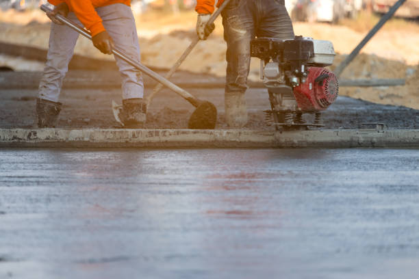 Best Concrete Driveway Installation in Middleburg Heights, OH